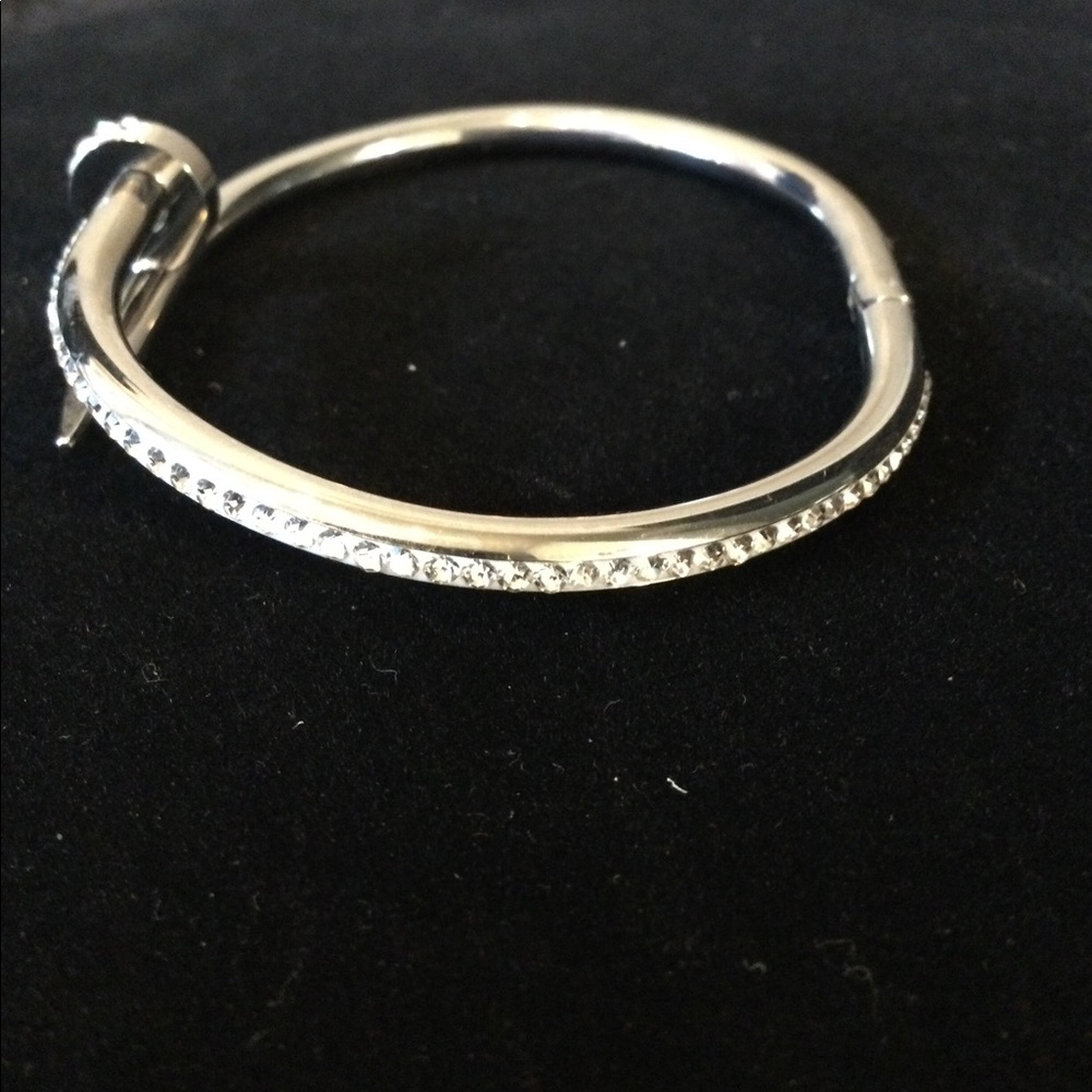 NEW-Stainless Steel Crystal Nail Bangle - Picture 6 of 8